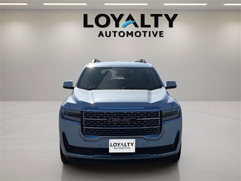 Used 2022 GMC Acadia Denali w/ Denali Technology Package image 8