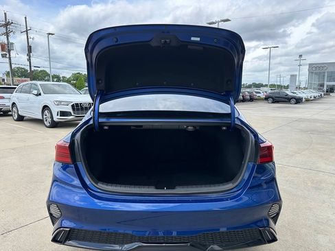Used 2024 Kia Forte GT-Line w/ GT-Line Premium Package FWD image 24