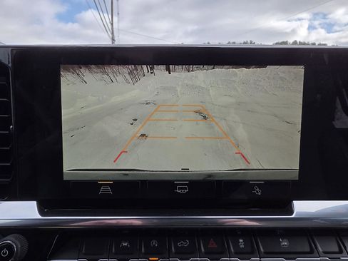 New 2026 Chevrolet Silverado 1500 LT w/ Convenience Package II image 17