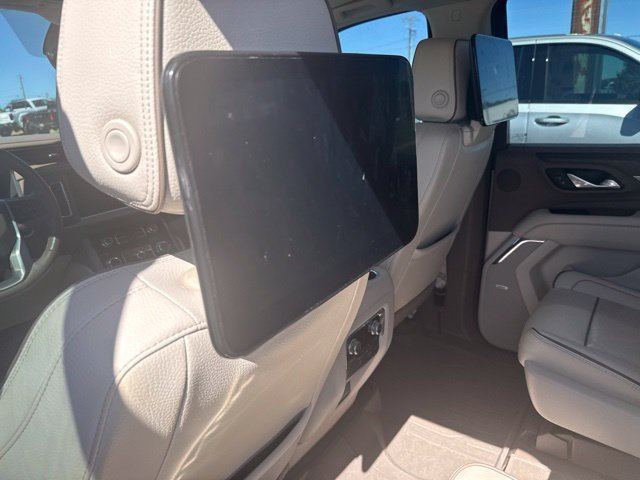Used 2023 GMC Yukon Denali w/ Denali Reserve Package AWD/4WD image 32