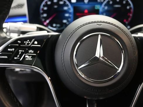 Used 2023 Mercedes-Benz S 500 4MATIC image 15