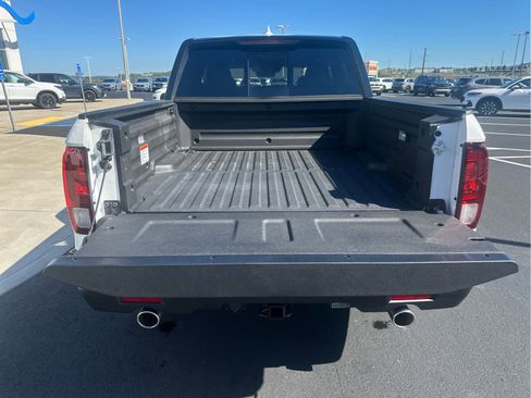 New 2026 Honda Ridgeline Black Edition image 46