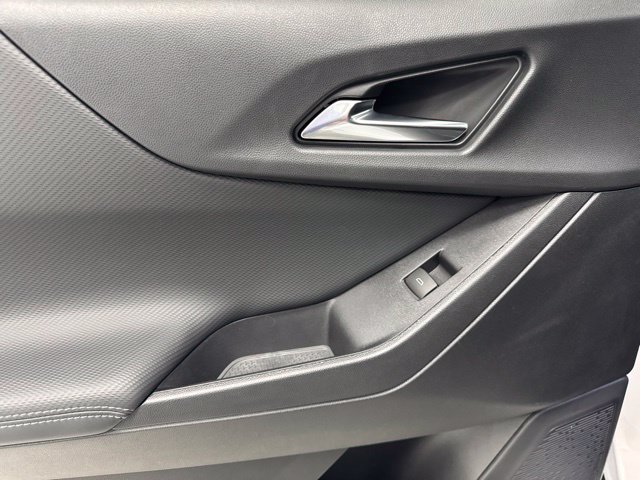 New 2027 Chevrolet Equinox LT w/ Convenience Package II FWD image 25