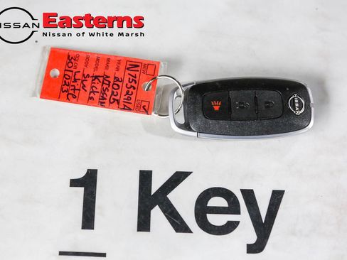 Used 2025 Nissan Kicks SV image 23