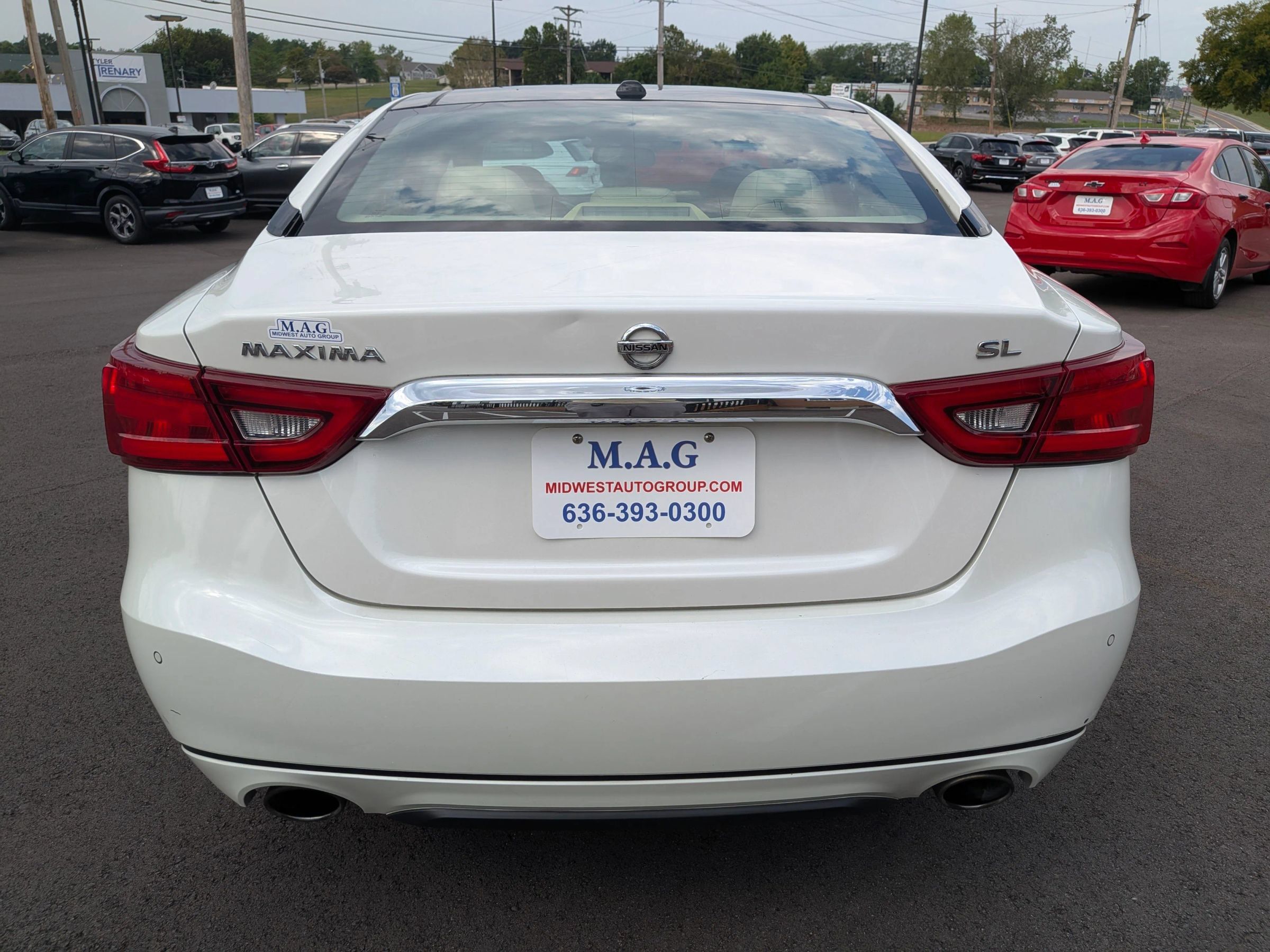 Used 2017 Nissan Maxima 3.5 SL w/ Interior Lighting Package FWD image 5