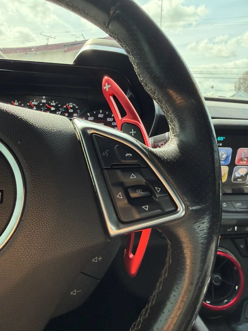 Used 2018 Chevrolet Camaro SS RWD image 18