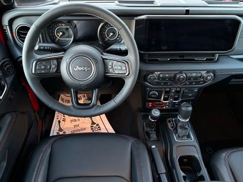 New 2026 Jeep Gladiator Rubicon AWD/4WD image 17