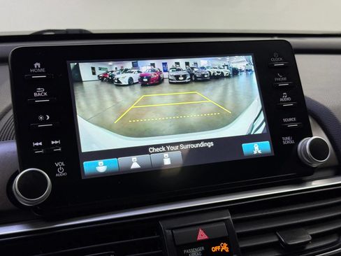 Used 2021 Honda Accord EX image 24