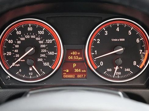 Used 2011 BMW 335i Convertible RWD image 34
