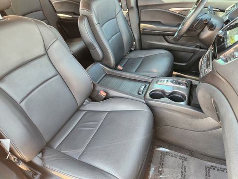 Used 2022 Honda Pilot Special Edition image 6