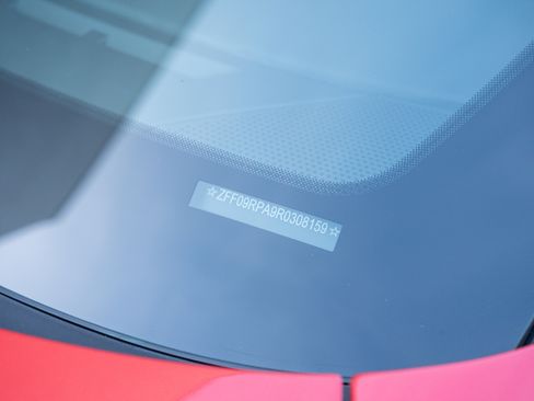 Used 2024 Ferrari Roma Spider image 26