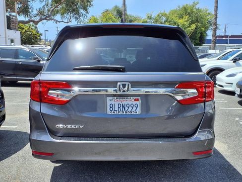 Used 2019 Honda Odyssey EX image 10