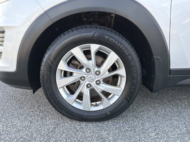 Used 2019 Hyundai Tucson SE w/ Cargo Package AWD/4WD image 9