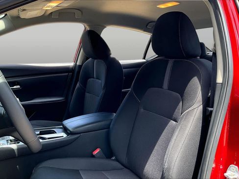Used 2023 Nissan Sentra SV w/ All-Weather Package FWD image 8