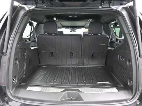 Used 2024 GMC Yukon XL Denali w/ Max Trailering Package image 9