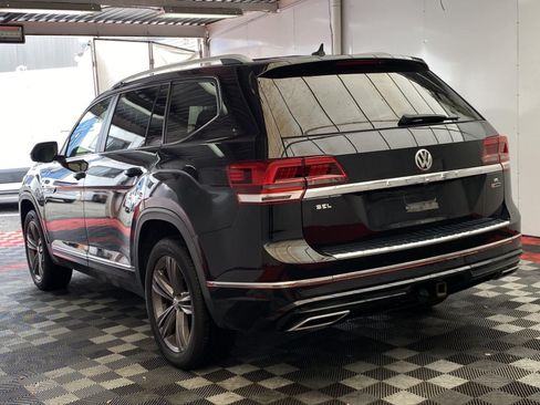 Used 2019 Volkswagen Atlas SEL R-Line AWD/4WD image 4