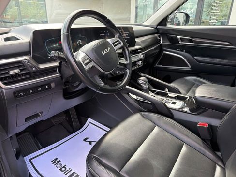Used 2025 Kia Telluride S AWD/4WD image 30