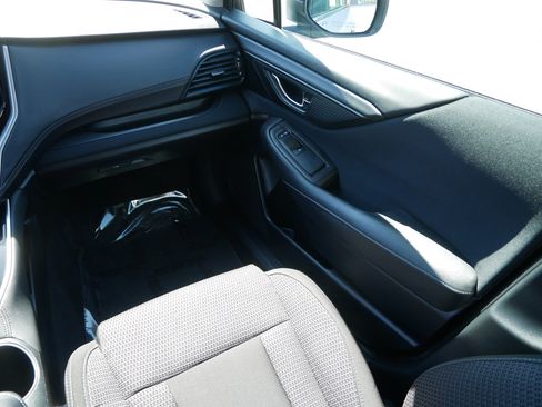 Certified 2025 Subaru Outback Premium AWD/4WD image 11