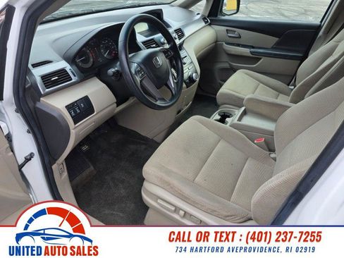 Used 2011 Honda Odyssey EX image 9
