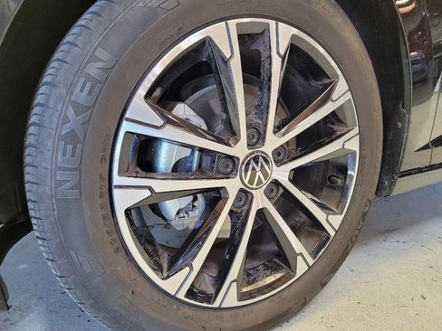 Used 2024 Volkswagen Jetta Sport image 30