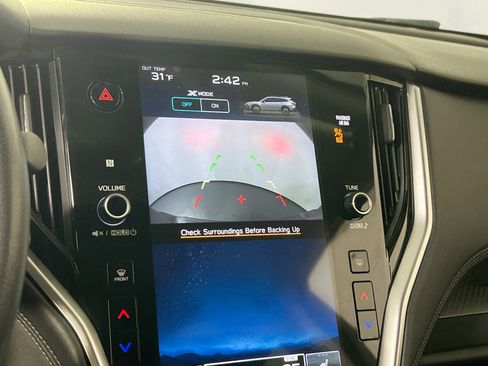 Used 2023 Subaru Outback Premium image 13