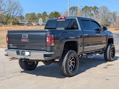Used 2018 GMC Sierra 1500 SLT image 7