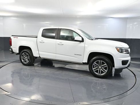 Used 2019 Chevrolet Colorado W/T w/ Custom Special Edition image 4