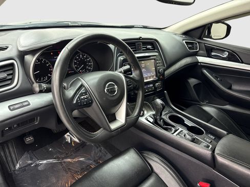 Used 2018 Nissan Maxima 3.5 SV FWD image 18