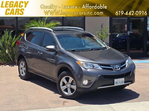 Used 2015 Toyota RAV4 XLE FWD image 1