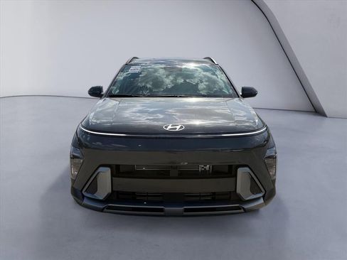New 2026 Hyundai Kona Limited FWD image 8