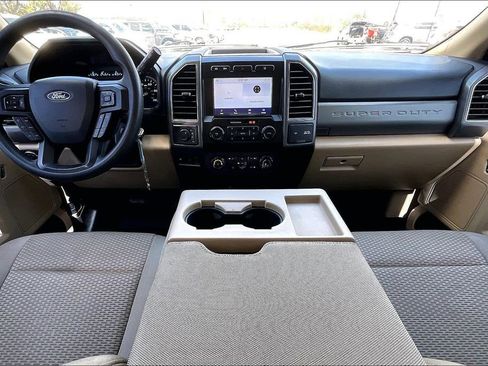 Used 2020 Ford F250 XLT AWD/4WD image 7