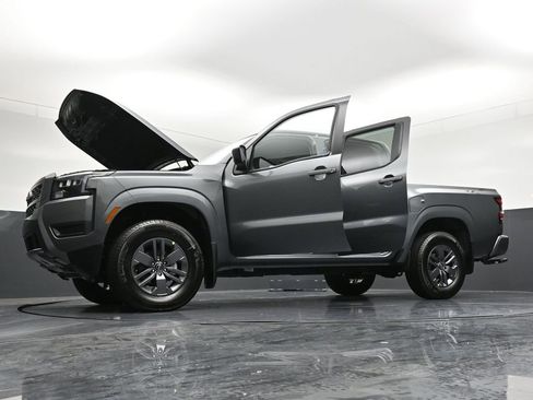 New 2026 Nissan Frontier SV w/ Tow Package AWD/4WD image 37