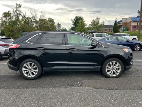 Used 2024 Ford Edge Titanium AWD/4WD image 4
