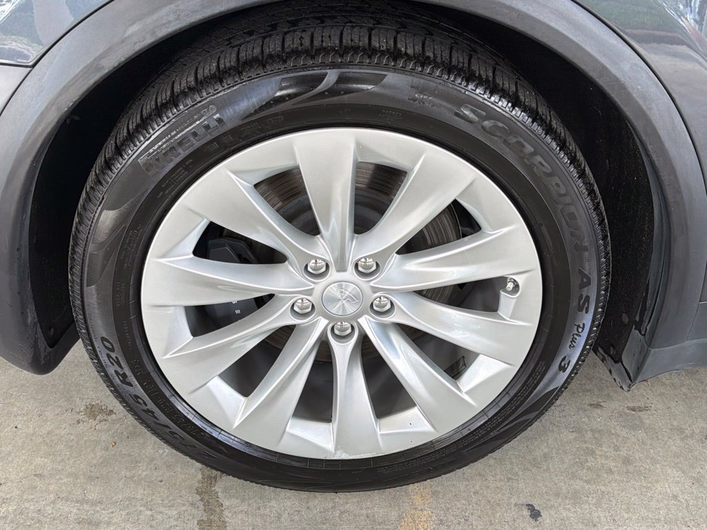 Used 2018 Tesla Model X 100D AWD/4WD image 23