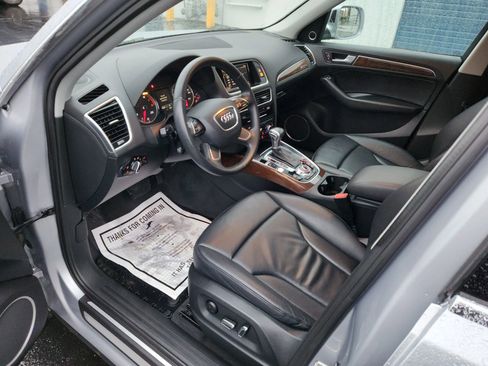 Used 2015 Audi Q5 2.0T Premium Plus w/ Technology Package image 6