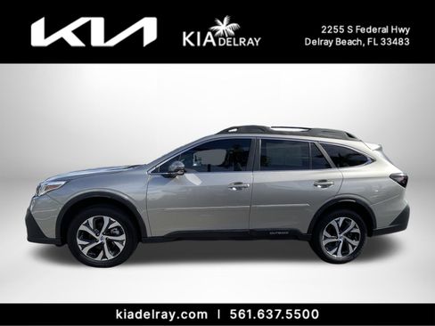 Used 2020 Subaru Outback Limited image 5