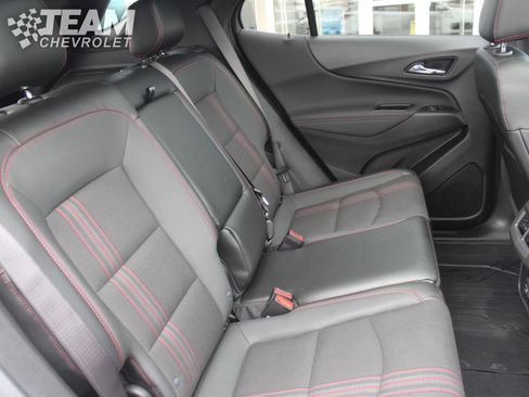 Certified 2022 Chevrolet Equinox RS w/ LPO, Floor Liner Package image 26