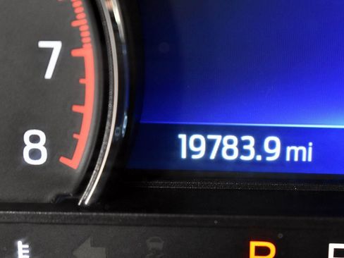 Used 2023 Ford Explorer Limited w/ Limited Technology Package image 38