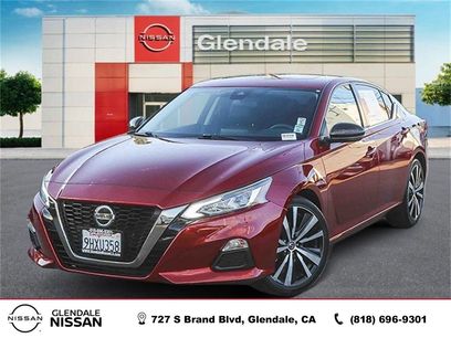 Used 2021 Nissan Altima 2.5 SR w/ SR Premium Package