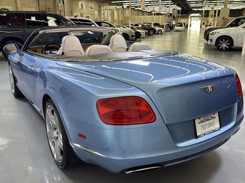 Used 2013 Bentley Continental GT image 32
