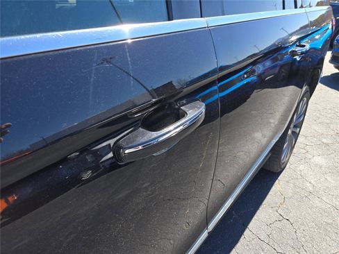 Used 2021 Lincoln Navigator L Reserve image 13