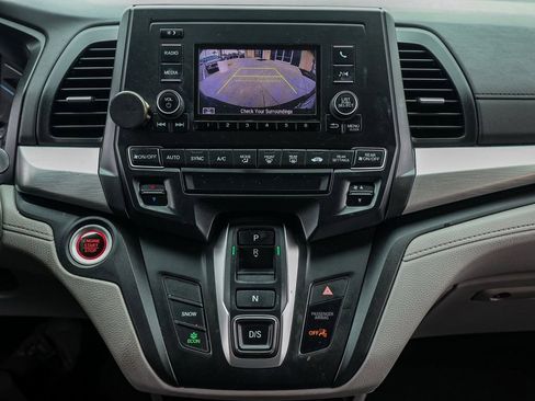 Used 2019 Honda Odyssey LX image 29