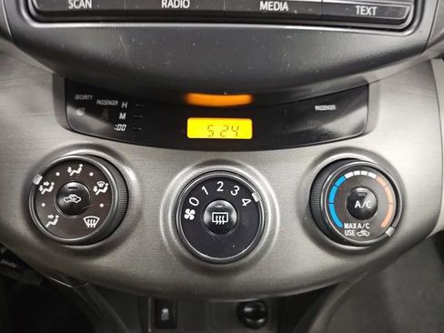 Used 2012 Toyota RAV4 Base image 25