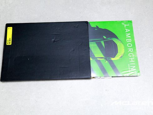 Used 2023 Lamborghini Huracan EVO image 23