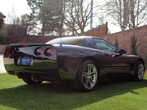 Used 2001 Chevrolet Corvette Z06 w/ Memory Pkg image 17