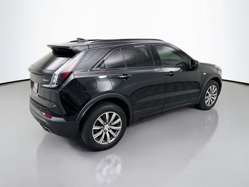 Used 2020 Cadillac XT4 Sport w/ Driver Awareness Package FWD image 7