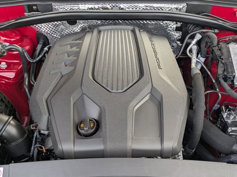 New 2026 Porsche Macan image 26