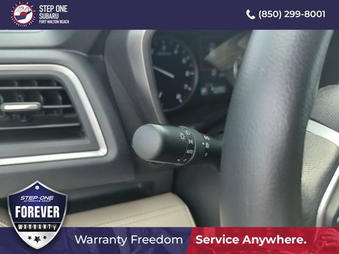 Used 2023 Subaru Ascent Limited AWD/4WD image 21