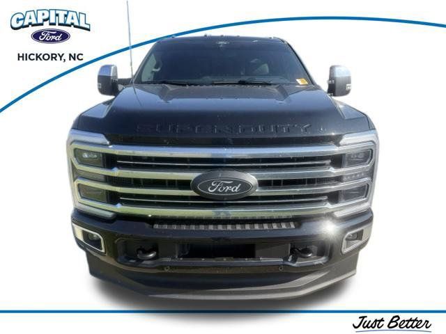 Used 2026 Ford F250 Platinum w/ Platinum Plus Package AWD/4WD image 2