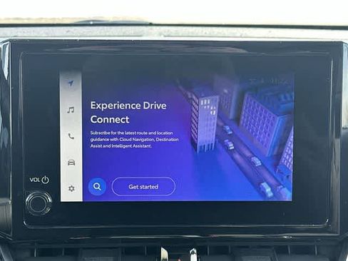 Used 2023 Toyota Corolla Cross LE w/ Moonroof Package image 13